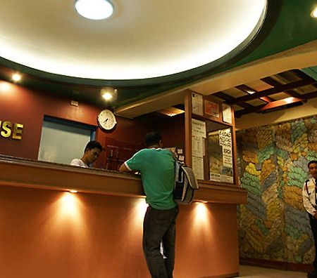 Ong Bun Pension House 일로일로 외부 사진