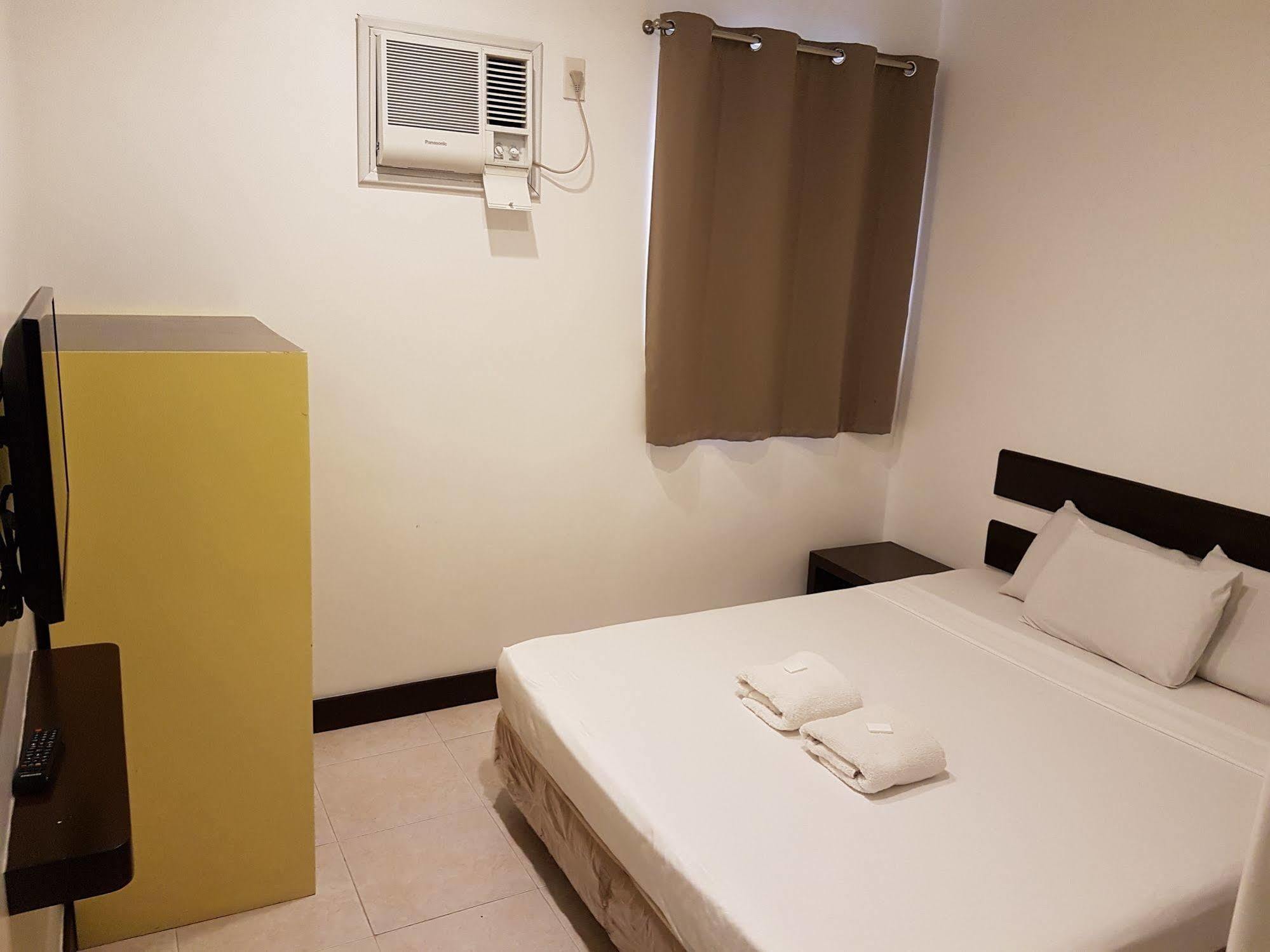 Ong Bun Pension House 일로일로 외부 사진