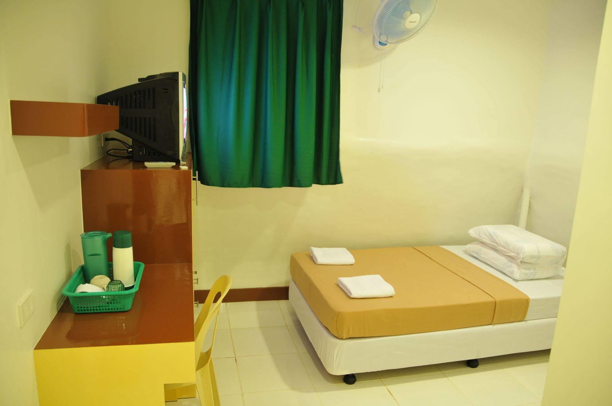 Ong Bun Pension House 일로일로 외부 사진