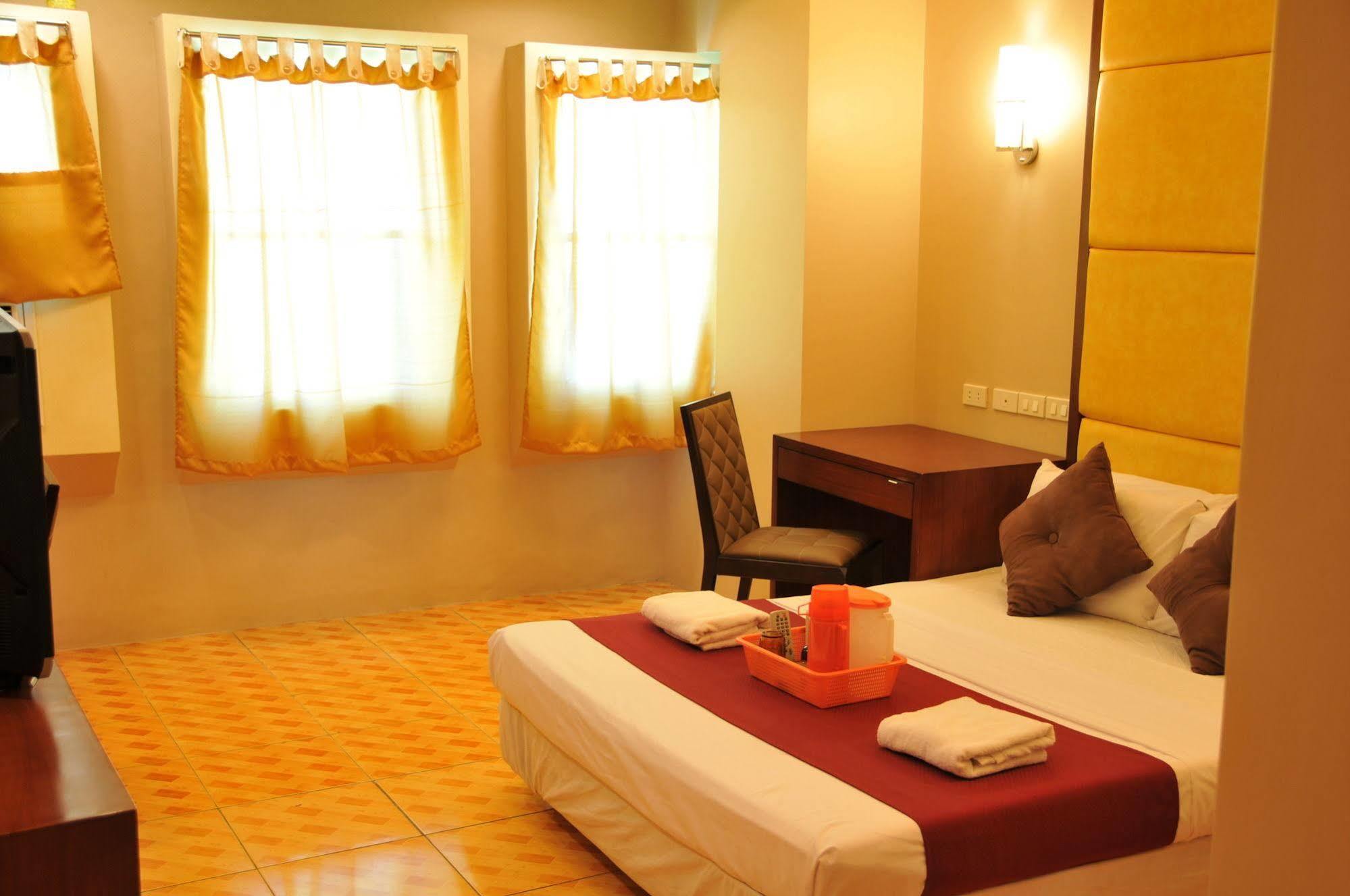 Ong Bun Pension House 일로일로 외부 사진